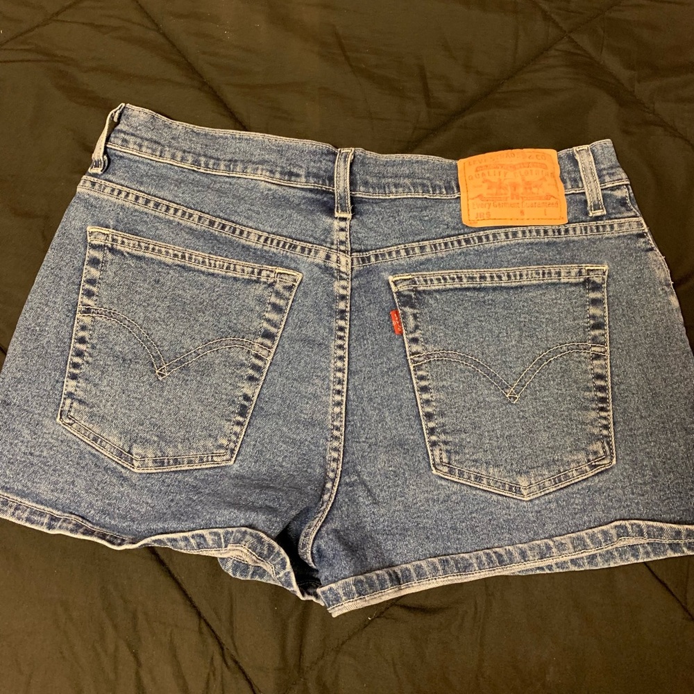 Levi’s shorts
